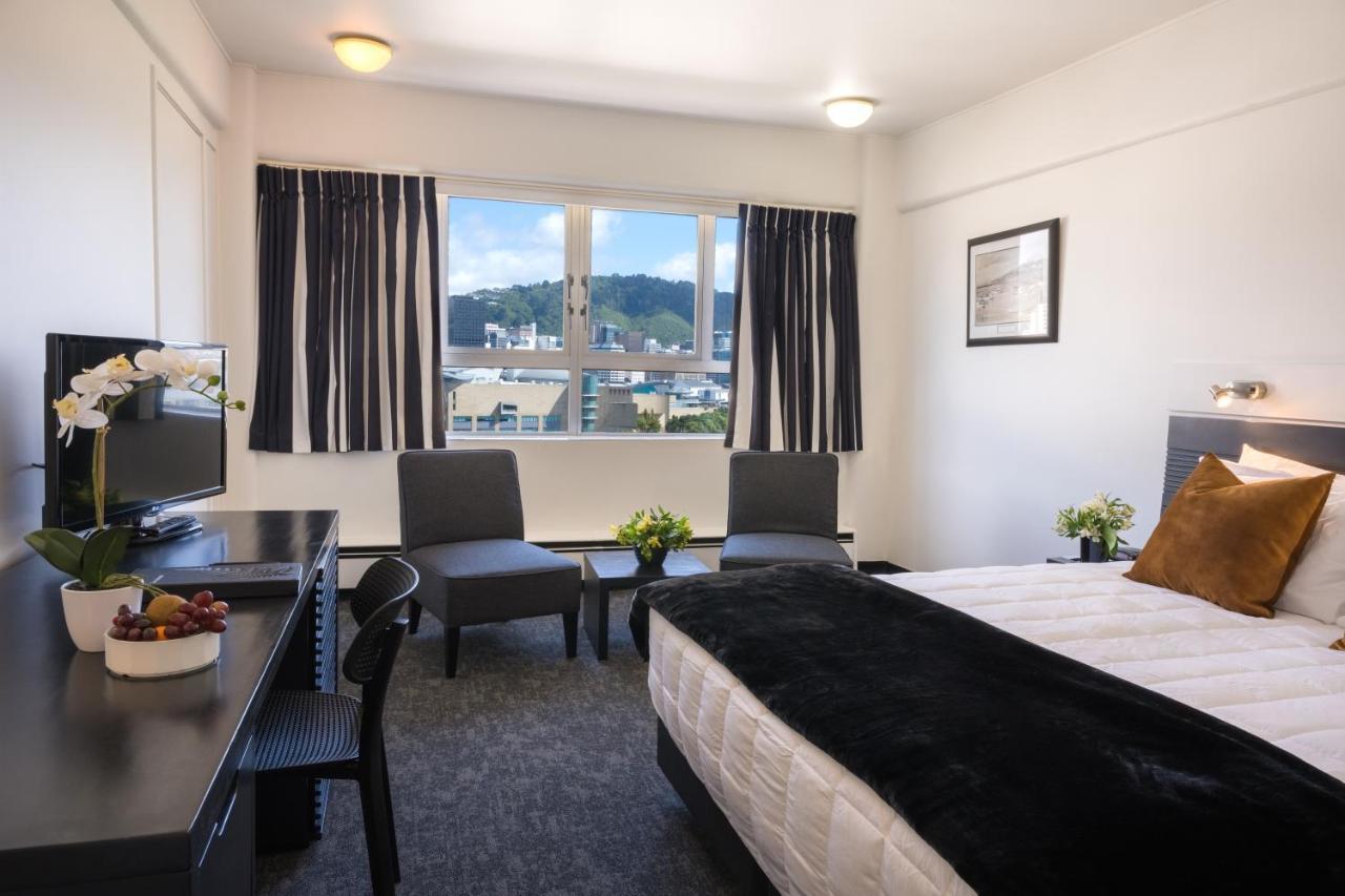 Bay Plaza Hotel Уелингтън Екстериор снимка