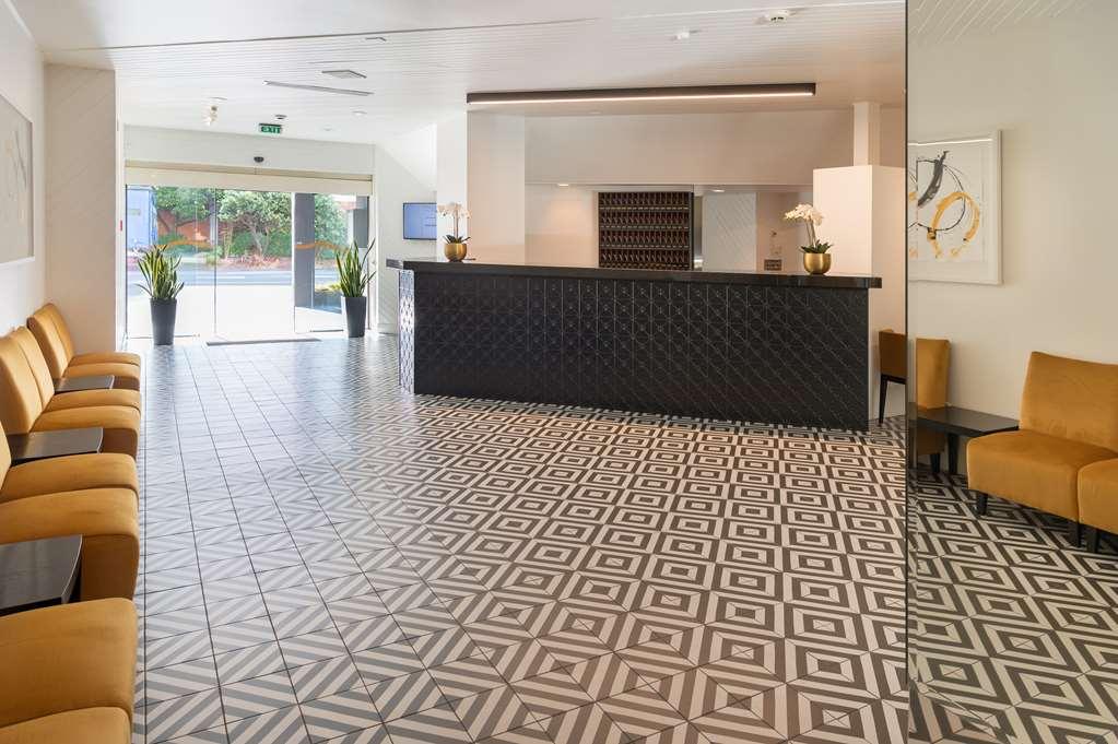 Bay Plaza Hotel Уелингтън Екстериор снимка