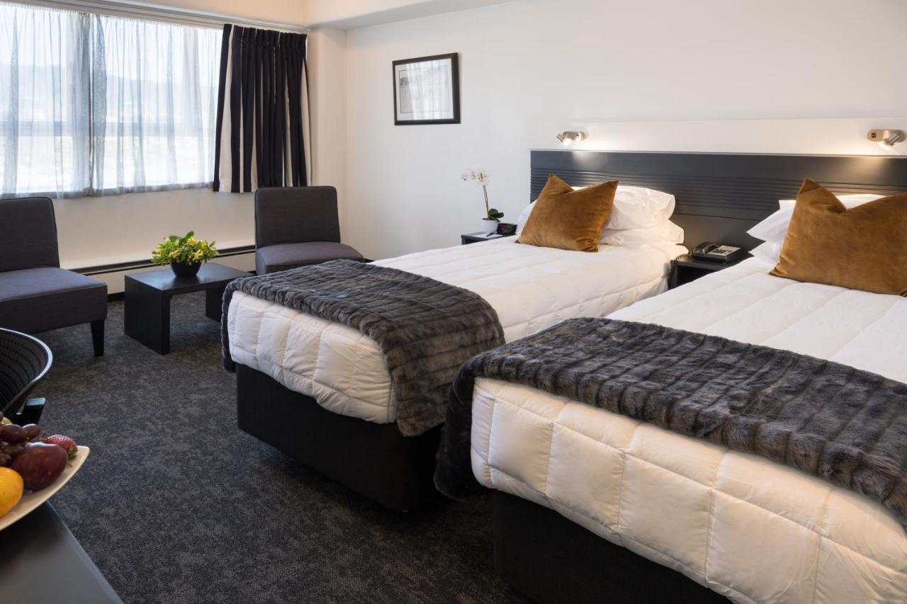 Bay Plaza Hotel Уелингтън Екстериор снимка
